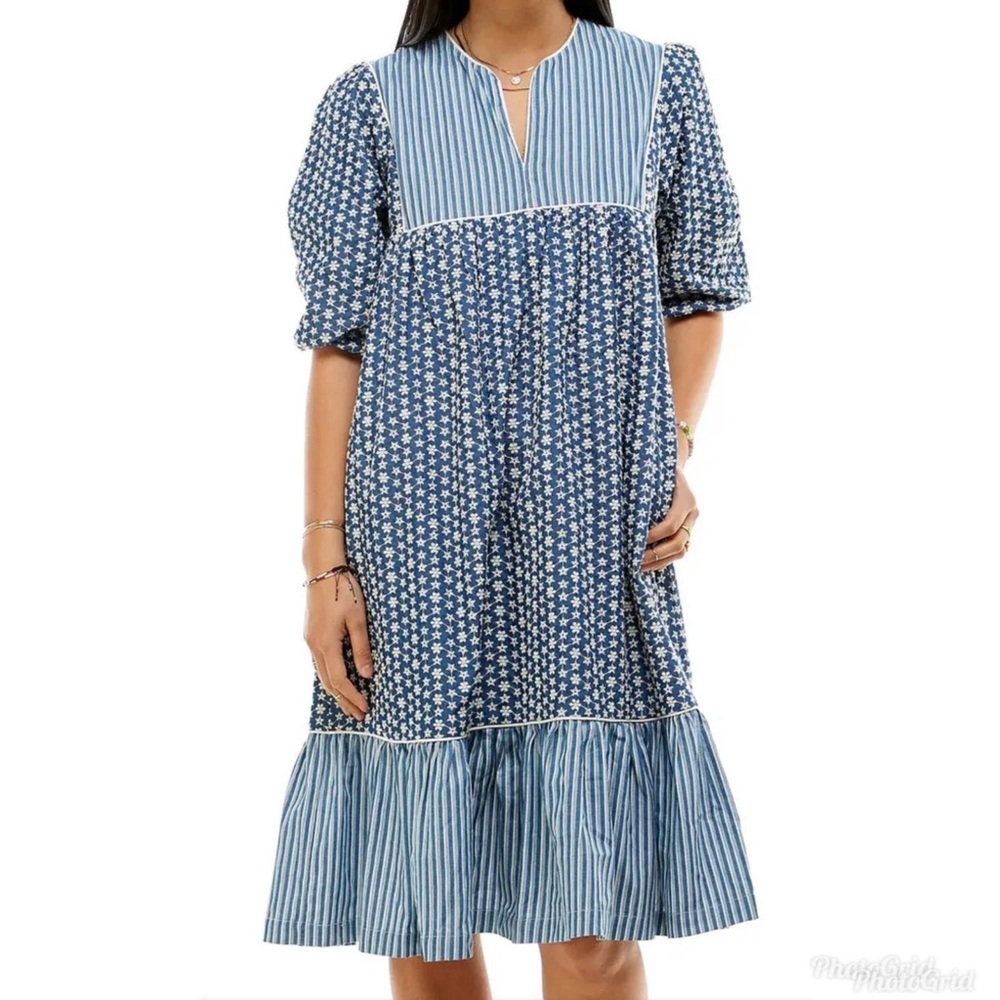 Saint Geraldine blue flower embroidery V-neck tiered hem with pockets XS